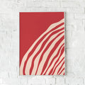 Abstrakt plakat med flydende linjer i varme røde nuancer – "A Tear in Red". En kunstnerisk vægdekoration.