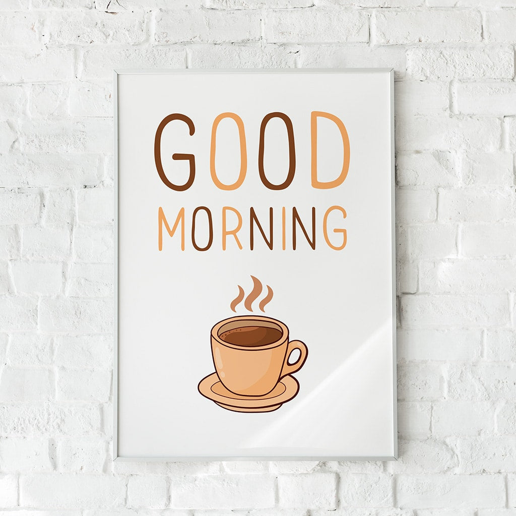 Plakat med et kaffekrus og teksten "GOOD MORNING" i varme brunlige nuancer.