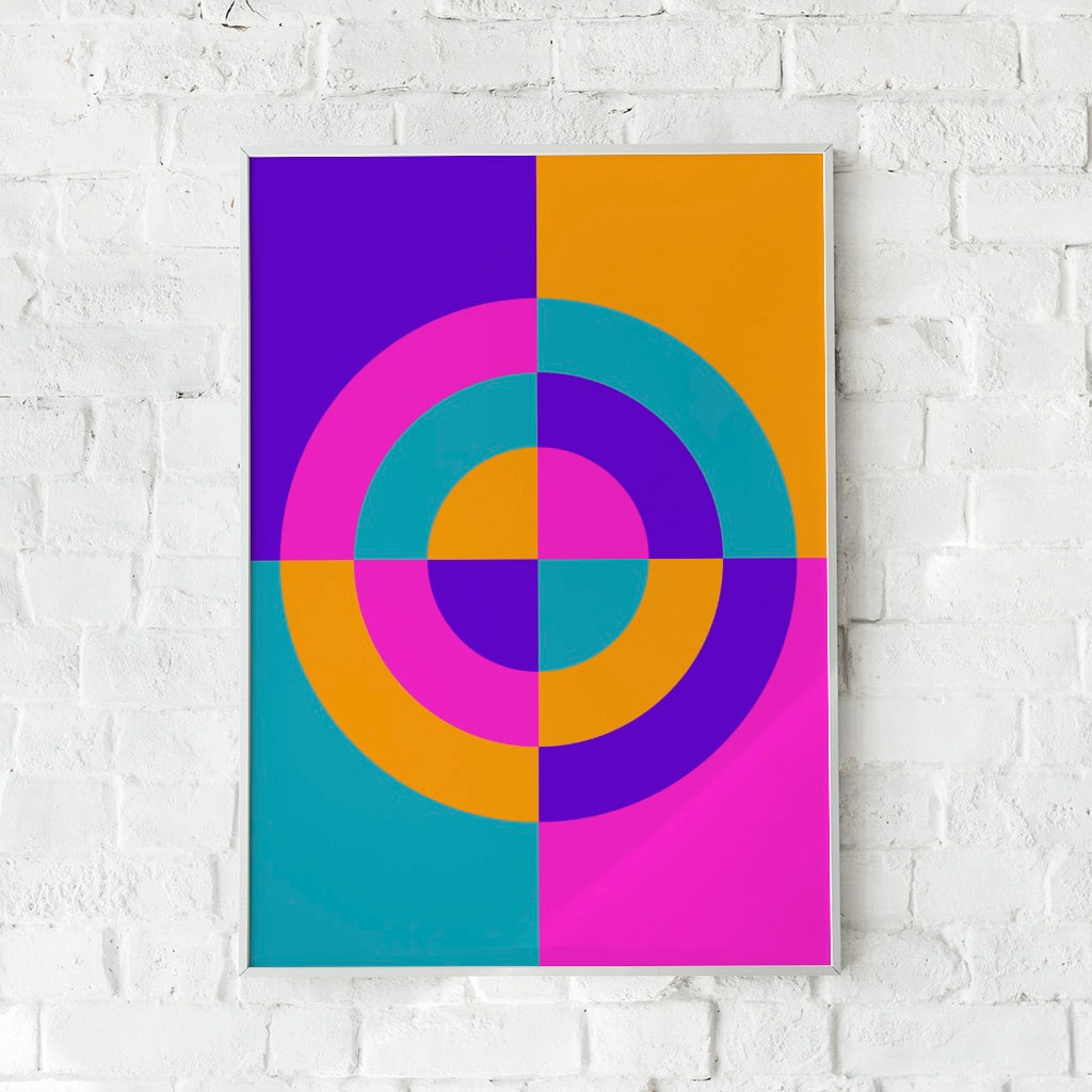 Farverig plakat med cirkler og moderne design i blå, orange, lilla og pink. Skaber energi og kreativitet.
